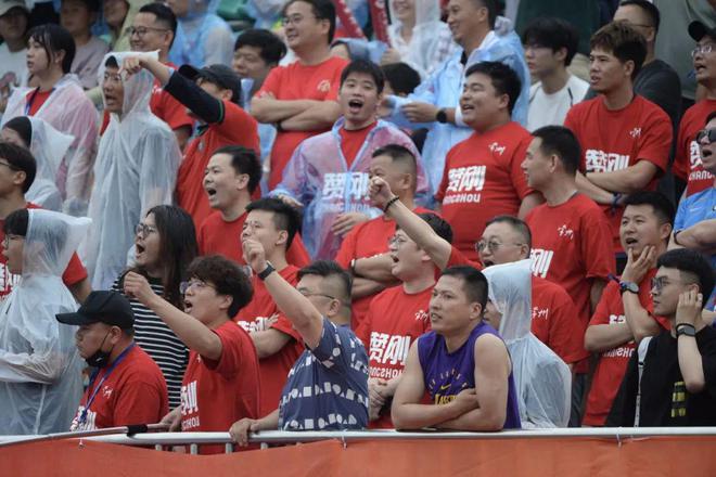 “苏超”一夜爆火，背后高人指点？