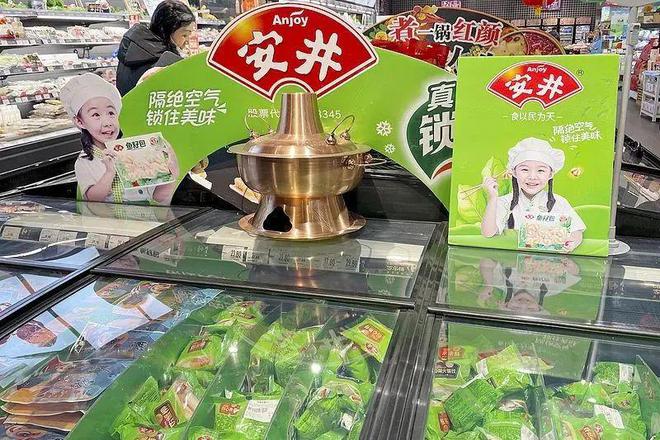 靠卖丸子年入百亿，拿下10万家餐饮店：这个预制菜之王，早已包圆国人餐桌