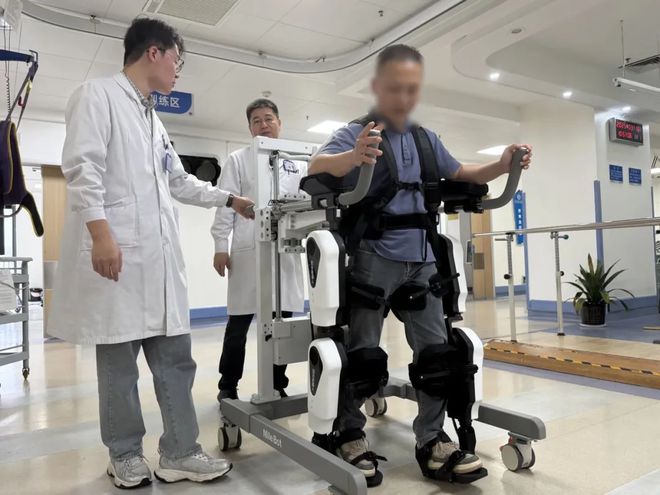 从“中国硅谷”迈向“全球机器人之都”，深圳做对了什么？