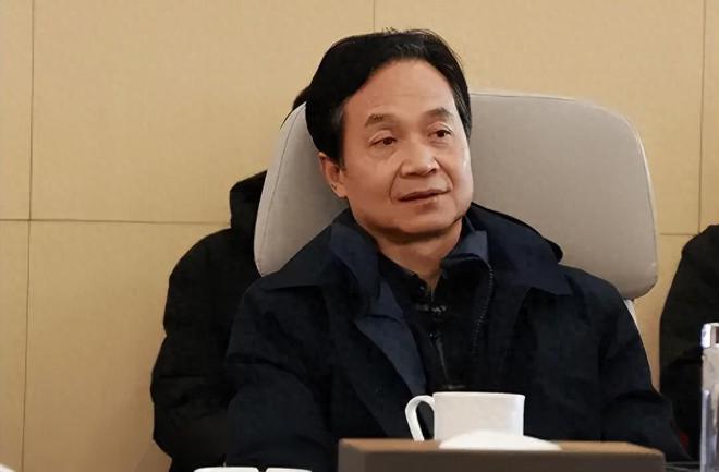 内蒙古银行迎来关键人事调整：洪少平出任党委书记并提名董事长