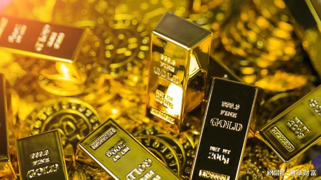 一年10倍，本轮黄金牛市中最疯狂的两只股票！
