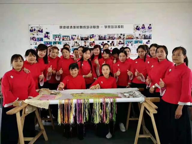 47岁河南女老板2万元创业，做到上市公司，年销售额数千万元