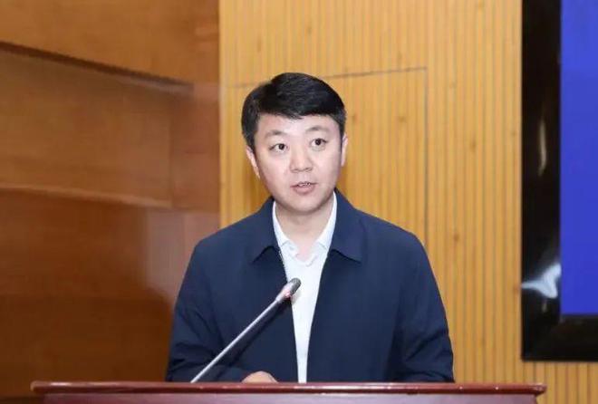 茅台集团领导层最新调整：向平、张贵超已出任公司党委委员