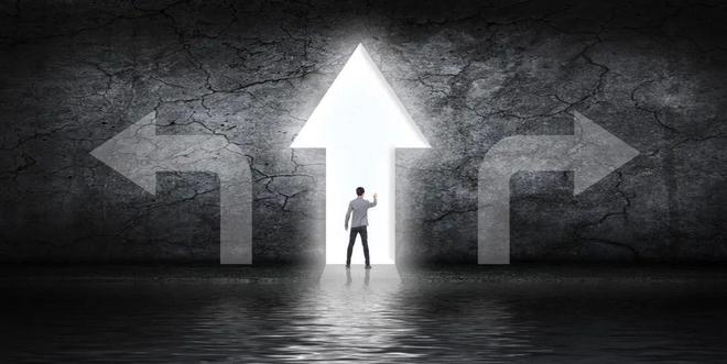 8年功过是非：章砚带领的中银基金走向了何处？