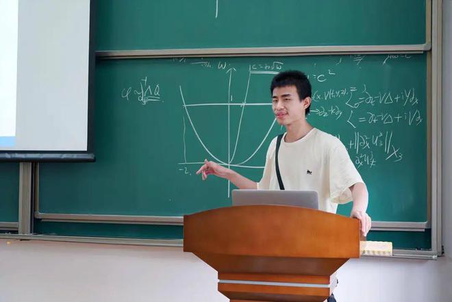 一条视频涨粉2000万，韦神凭什么？